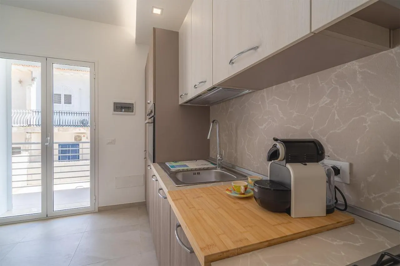 Apt Giulia A Due Passi Dal Mare Lido di Noto 0*,  Италия